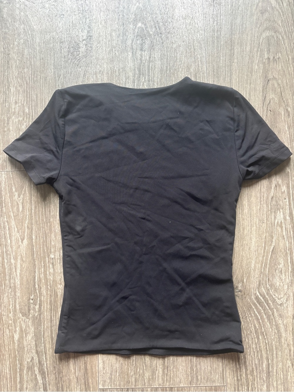 Aritzia contour top - Picture 3 of 3